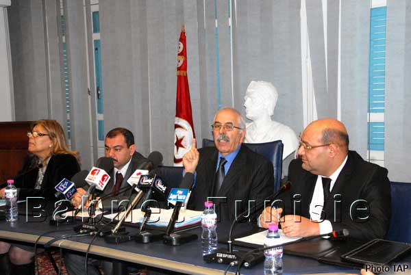 Le syndicat général de l'enseignement secondaire maintient la grève, le ministère de l'éducation s'explique