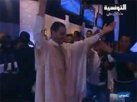 عدل اشهاد يرقص على قناة التونسية بعد اتمام عقد زواج ؟
