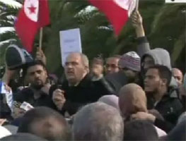 احتجاجات امام المجلس الوطني التونسي ضد التدخل الفرنسي