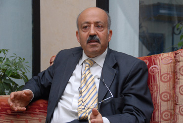 العربي عبيد ينظم للتكتل