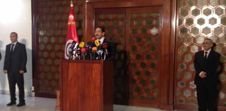بن جدو يؤكداعتقال متورط في اغتيال بلعيد وفرار المتورط في اغتيال البراهمي