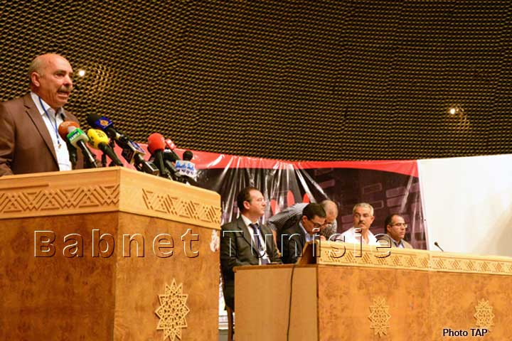الجبهة الشعبية تقاطع مؤتمر مناهضة العنف و زياد الأخضر يتهم الرئيس المرزوقي بمحاولة افشاله