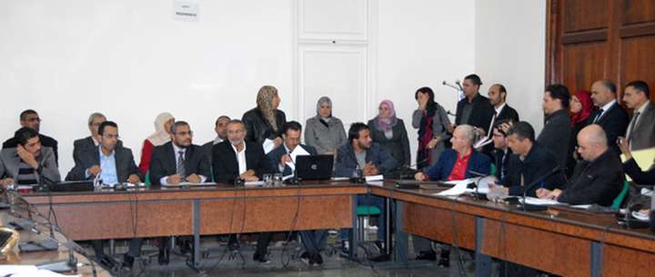 Ennahdha présente un projet de loi pour ''protéger la révolution''