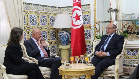 حمادي الجبالي يلتقي مية الجريبي واحمد نجيب الشابي