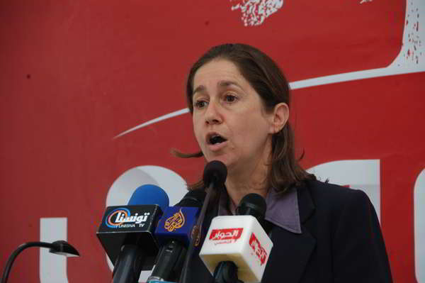 مية الجريبي: نجيب الشابي ليس انتهازي ومن يريد عزل حركة النهضة عن الحكم عليه التوجه لصناديق الاقتراع