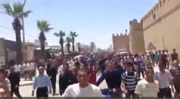 خروج الآلاف من أهالي القيروان في محاولة لفك الحصار عنها