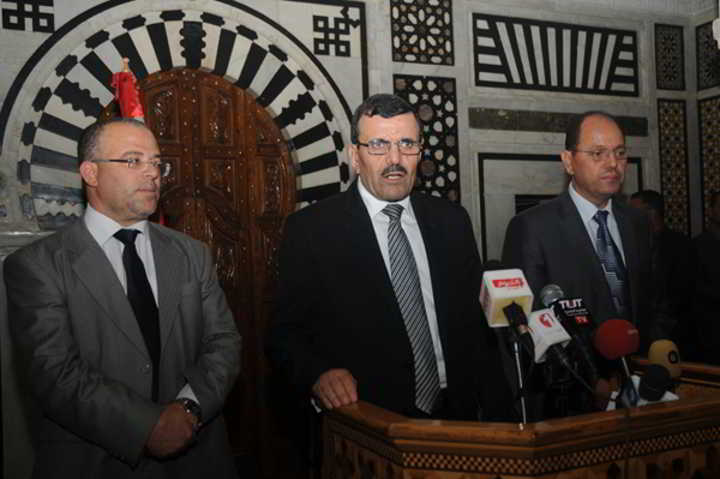 Violences à Douar Hicher : version du ministre de l'Intérieur