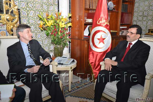 Soutien politique allemand au processus démocratique en Tunisie et au partenariat économique (Ambassadeur)