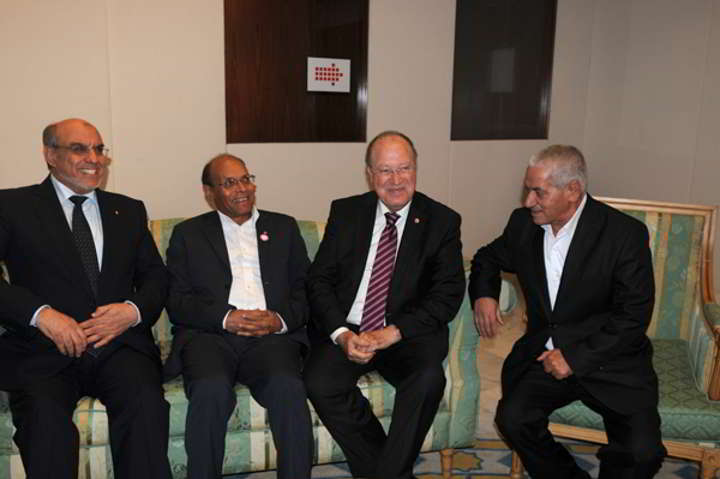 Congrès Démarrage du Congrès du dialogue en présence des trois présidents