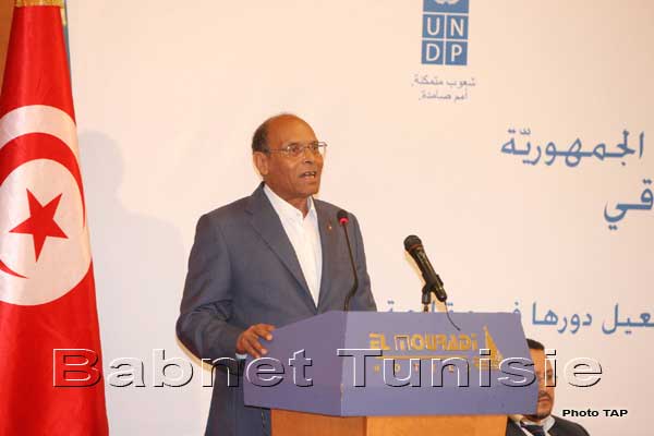 Marzouki appelle à la création d'un système global de lutte contre la corruption