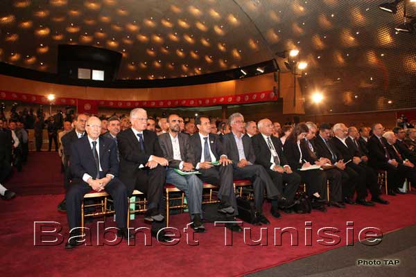 Ziad Lakhdhar :« des liens présumés entre les assassins de Belaid et des milieux au ministère de l'Intérieur »