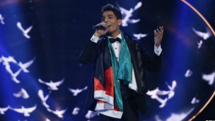 فوز الفلسطيني محمد عساف بلقب أراب أيدول