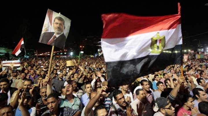 لطفى زيتون : الشأن المصرى شأن تونسي و قطار الشرعية في مصر سيعود إلى السكّة قريبا