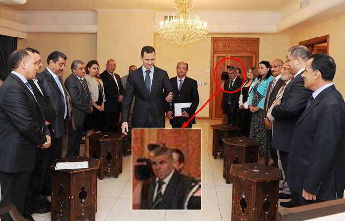 مدير معهد في قفصة يترك مهامه ليقابل بشار