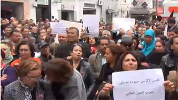 ساحة محمد علي: المعلمون يحتفلون بنجاح اضرابهم بالزغاريد