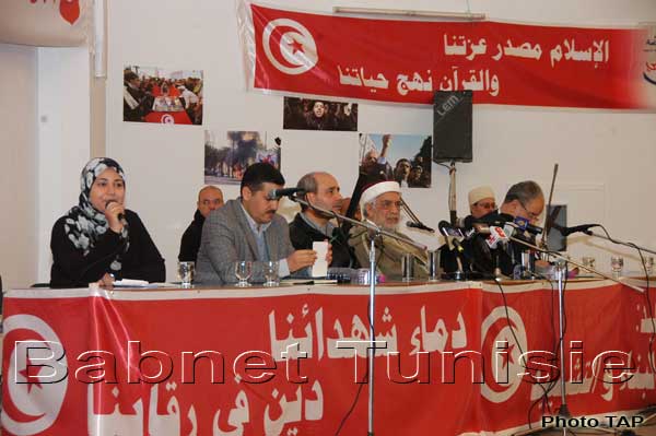 « Le gouvernement est aujourd'hui face à un projet de renaissance » (Mourou)