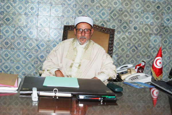 وزارة الشؤون الدينية : الثورة المضادة هي التي تقود الحملة على المفتي الجديد