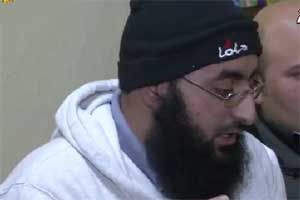 السلفيون يصرخون : نداء تونس وأزلام المخلوع وراء حرق مقامات الأولياء