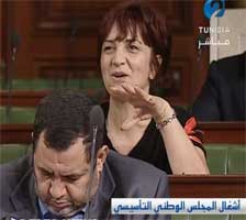 سامية عبو لمحرزية العبيدي: أنت تقاطعينني لأنني ضدك .. راك غزلتني والله لا نسامحك