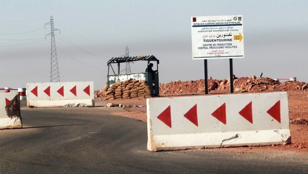 الرهينة التونسي المحرر في الجزائر: فوجئنا بالهجوم علينا والجيش الجزائري أحسن معاملتي