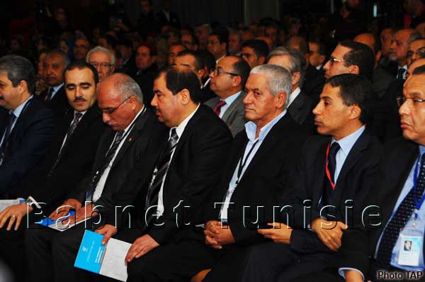 Tunisie: Jebali appelle les hommes d'affaires tunisiens à renforcer le rythme d'investissement