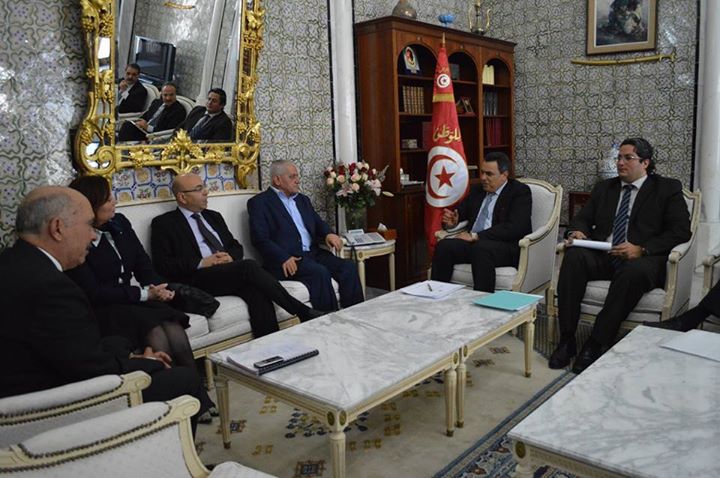 حسين العبّاسي : الحكومة جادّة في الإلتزام بتعهّداتها