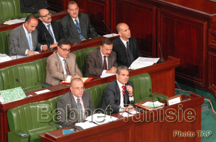 ازاد بادي يطالب وزير العدل بالكشف عن حقيقة السجون السرية