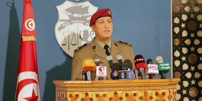 سيدي بوزيد : القبض على 3 نساء و 5 رجال بحوزتهم أسلحة و مبلغ مالى هام