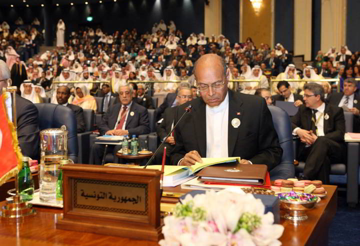 الرئيس المرزوقي: الثورة التونسية تسير على النهج الصحيح ورسالتي الى بشار الاسد أن يوقف حمام الدم فورا