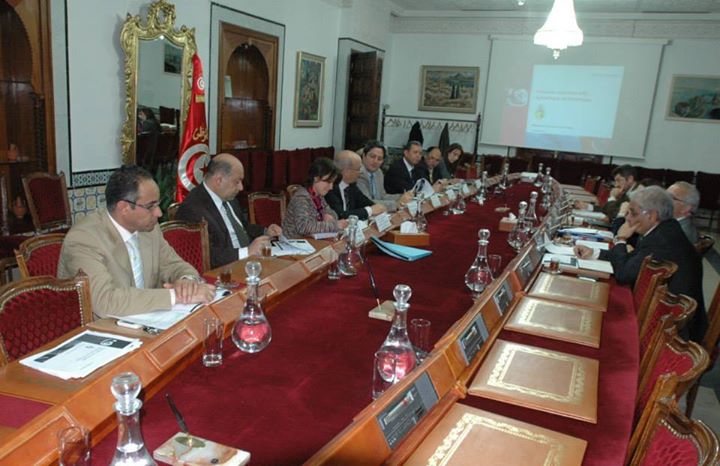 تونس: الاجتماع الأوّل لخليّة التفكير الإقتصادية المشتركةض