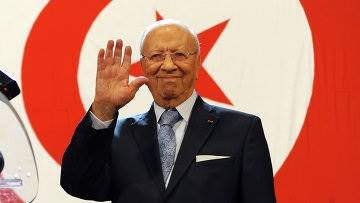 عدنان منصر: لن يكون هنالك يساري واحد على قوائم نداء تونس في الانتخابات